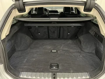 Car image 41