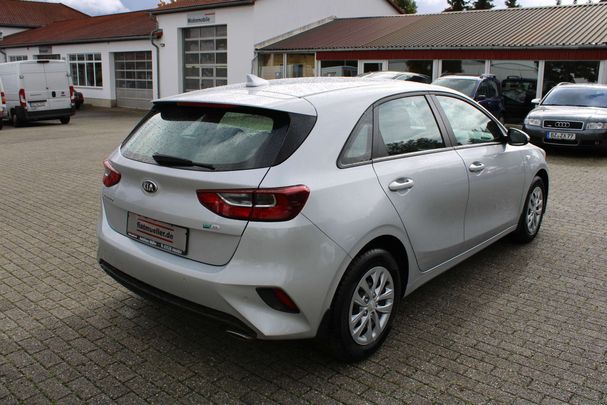 Kia Ceed 1.0 T-GDI 74 kW image number 3