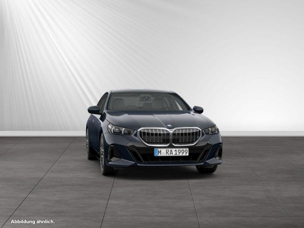 BMW 520i 140 kW image number 11