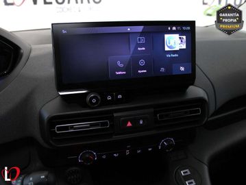 Car image 37