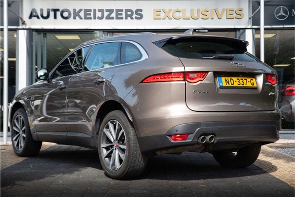 Jaguar F-Pace 20d AWD Portfolio 132 kW image number 4