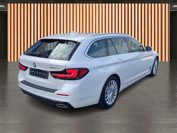 BMW 520d Touring 140 kW image number 14