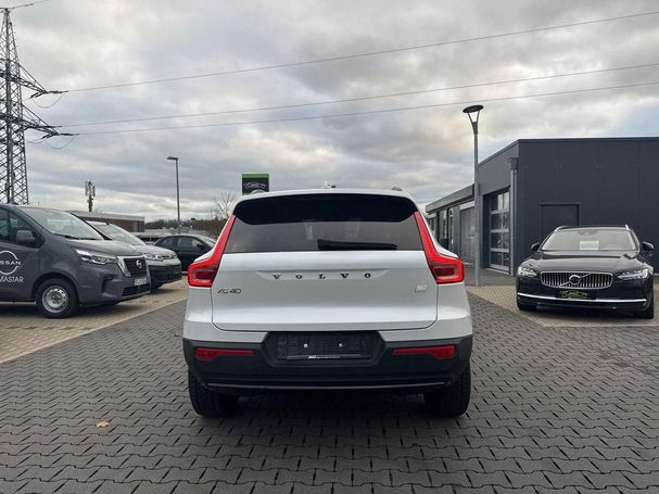 Volvo XC40 Plus 192 kW image number 6