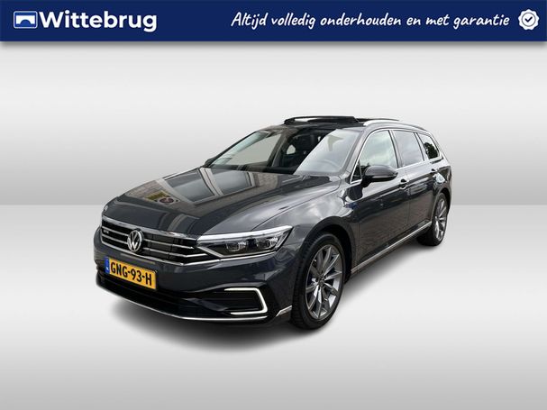 Volkswagen Passat GTE 1.4 TSI PHEV DSG 160 kW image number 1