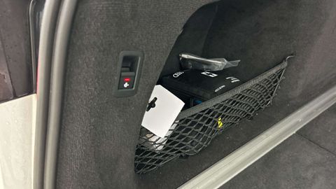 Car image 36