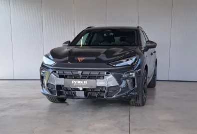Car image 26