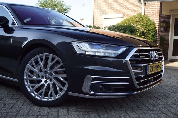 Audi A8 L 55 TFSI quattro 250 kW image number 13