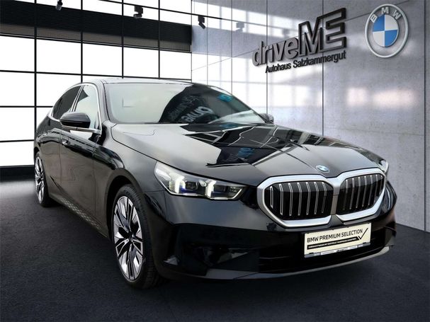 BMW 520d xDrive 145 kW image number 18