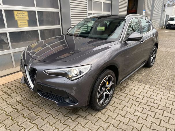 Alfa Romeo Stelvio 2.2 Q4 Lusso 154 kW image number 1