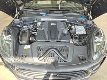 Car image 31