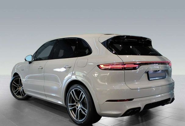 Porsche Cayenne E-Hybrid 340 kW image number 3