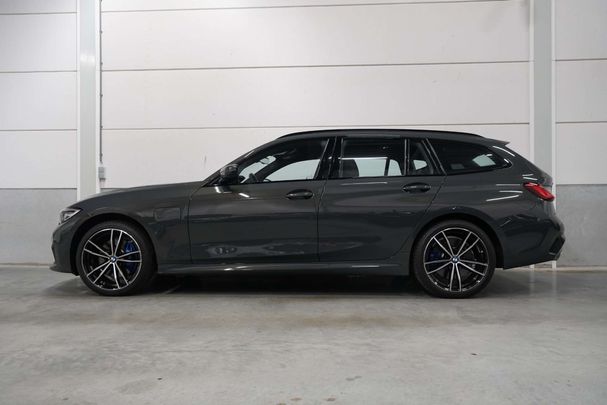 BMW 330e Touring M Sport xDrive 215 kW image number 2