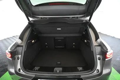 Car image 36