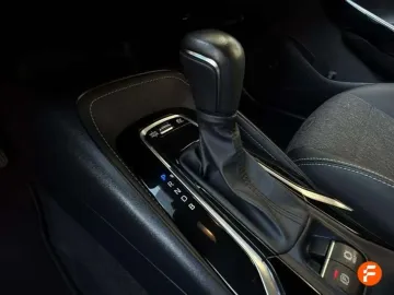 Car image 24