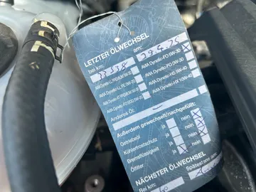 Car image 35