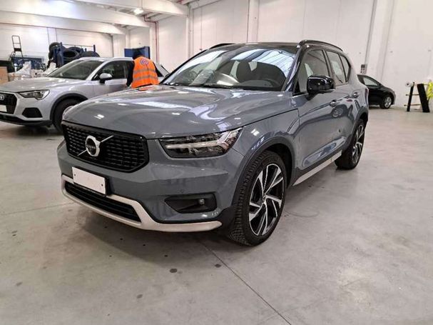 Volvo XC40 D4 AWD Geartronic R-Design 140 kW image number 1