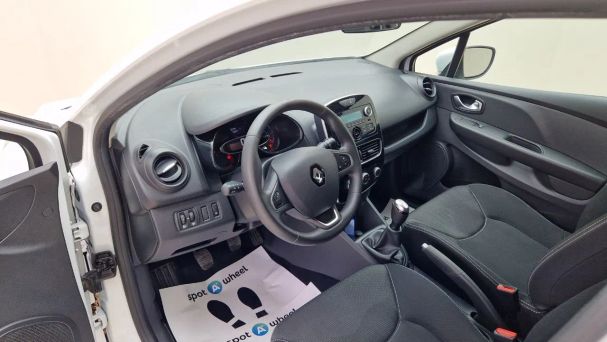 Renault Clio 66 kW image number 12