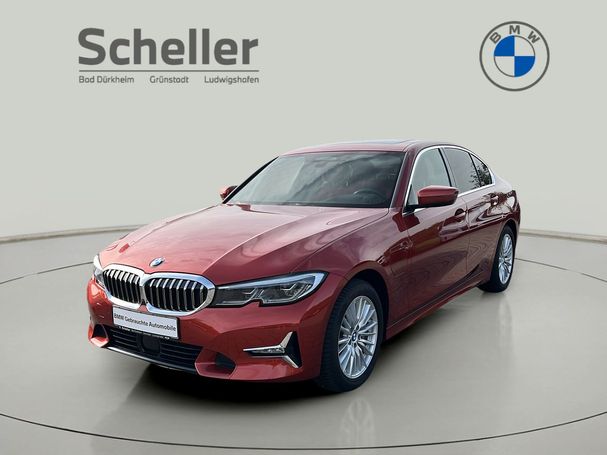 BMW 330e Luxury Line 215 kW image number 1