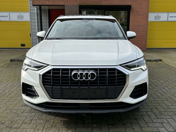 Audi Q3 45 TFSIe S-line 180 kW image number 2