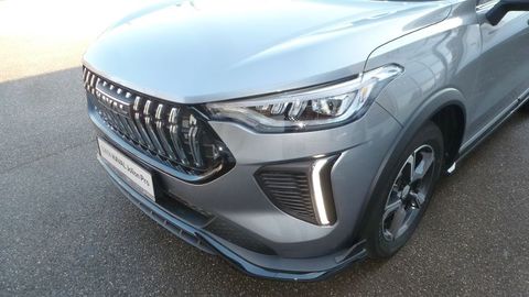 Car image 18