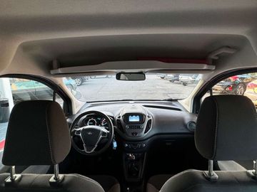 Car image 11