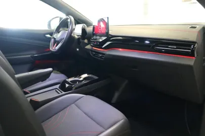 Car image 36