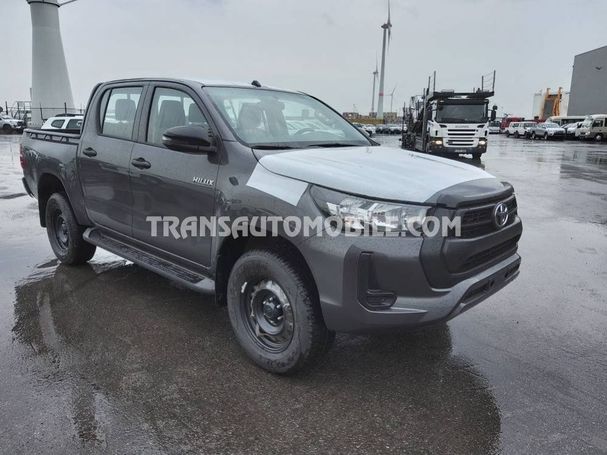 Toyota Hilux Cab 108 kW image number 4