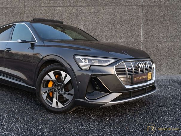 Audi e-tron 55 quattro S-line 300 kW image number 3