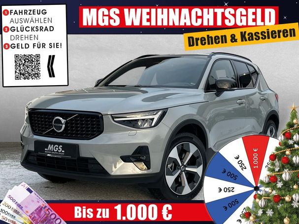 Volvo XC40 Plus Dark 145 kW image number 2