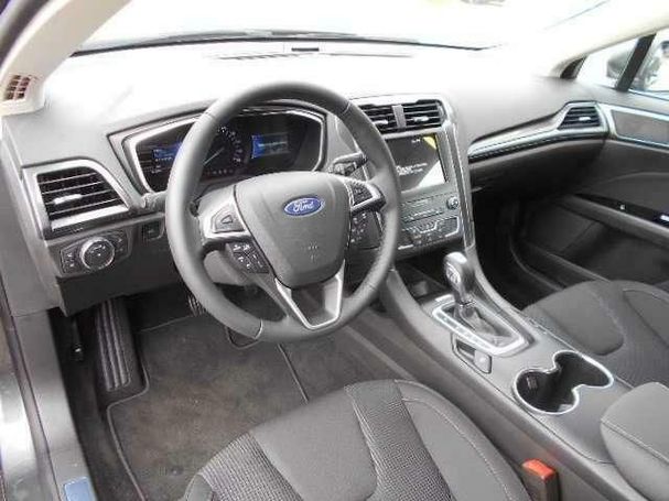 Ford Mondeo Hybrid Titanium 138 kW image number 12