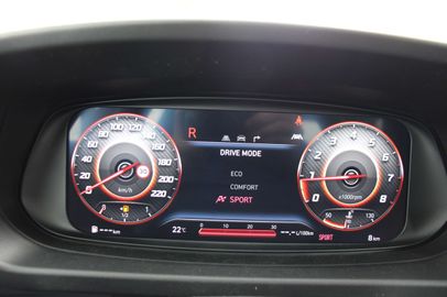 Car image 23