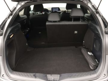 Car image 37