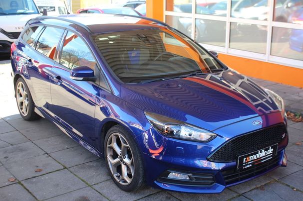 Ford Focus ST 184 kW image number 3