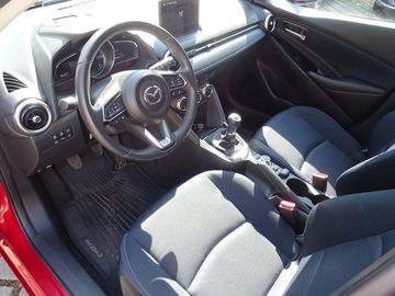 Car image 10