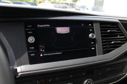 Car image 33