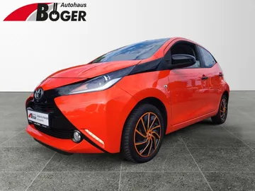 Car image 1