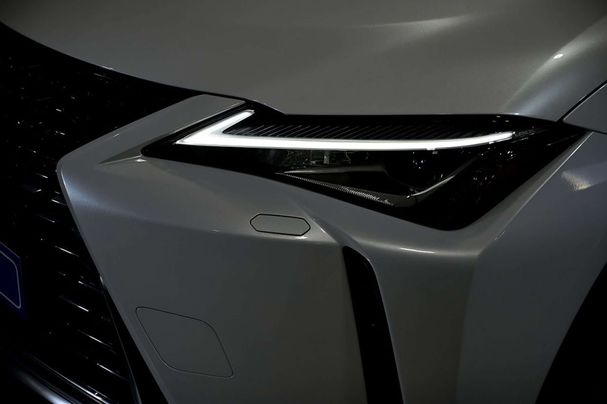 Lexus UX 300e 150 kW image number 19