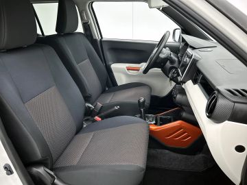Car image 39