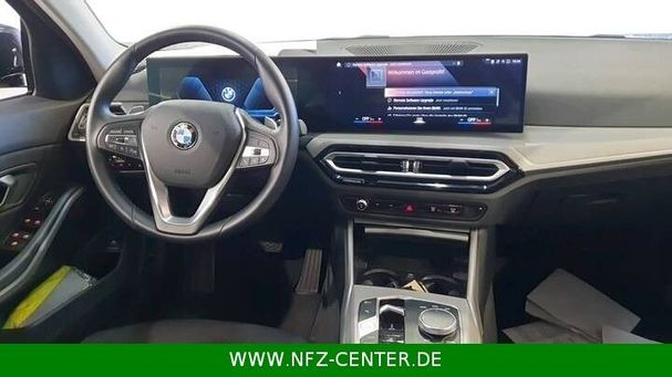 BMW 320d Touring xDrive 140 kW image number 4