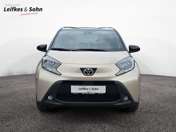 Toyota Aygo X 53 kW image number 8