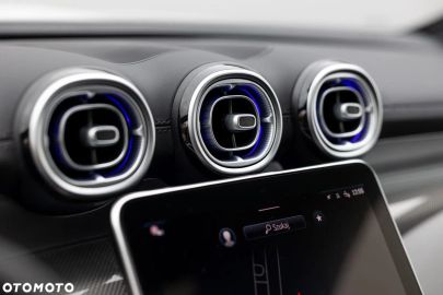 Car image 39