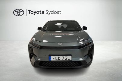 Car image 2