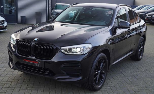 BMW X4 xDrive20i 135 kW image number 2