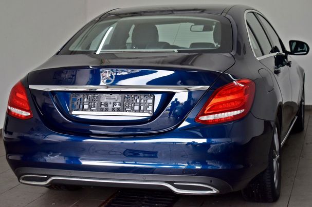 Mercedes-Benz C 250 155 kW image number 2