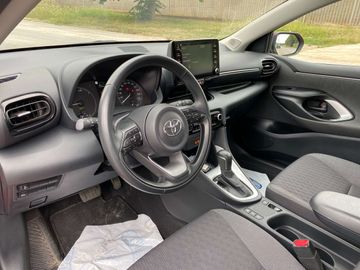 Car image 13