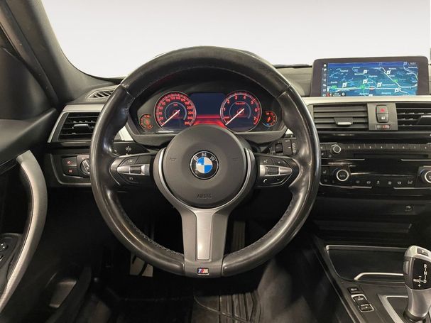 BMW 320i Touring xDrive 135 kW image number 12