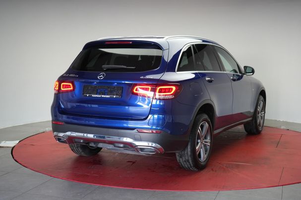 Mercedes-Benz GLC 300 de 4Matic 9G-Tronic 225 kW image number 3