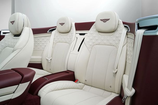 Bentley Continental GTC 404 kW image number 25