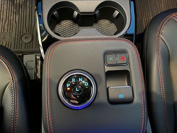 Car image 26