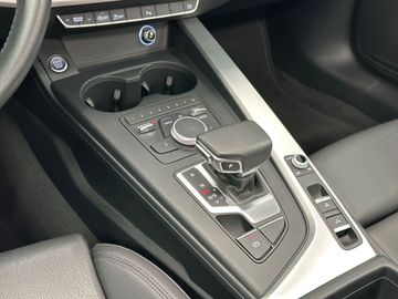 Car image 36